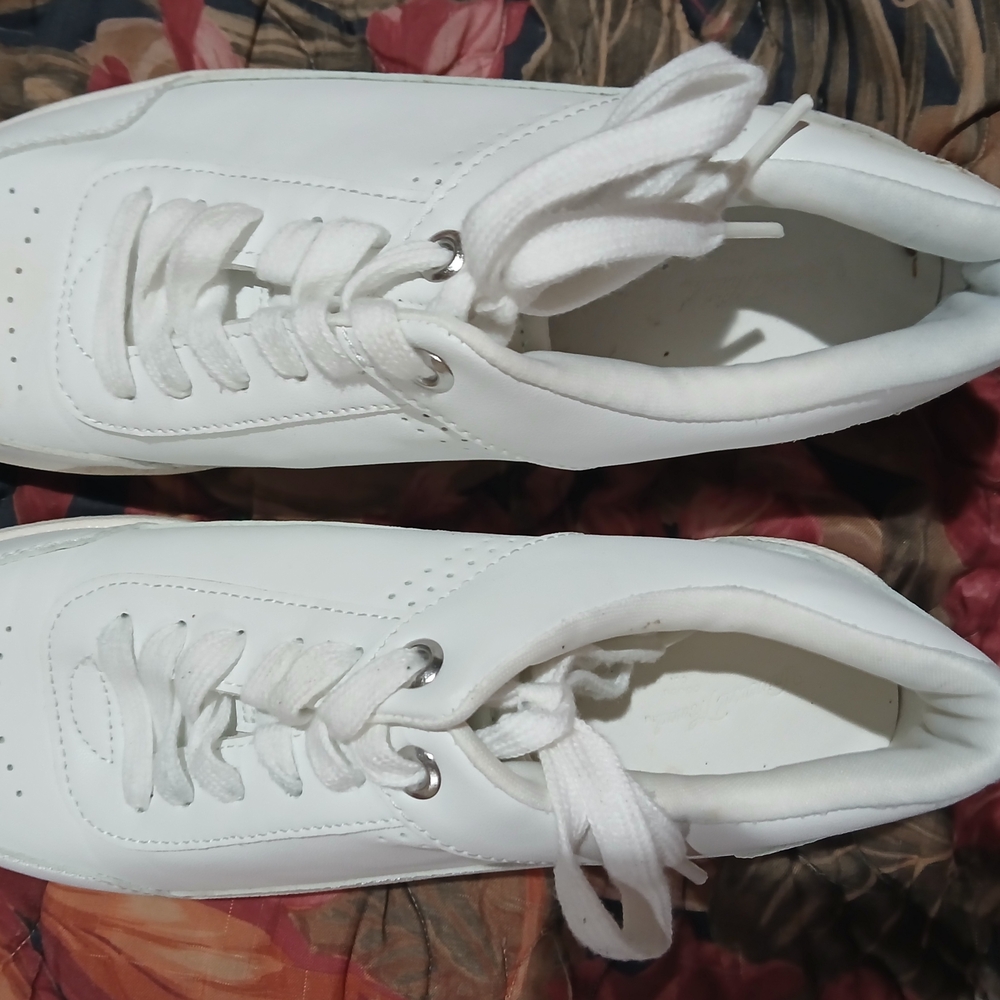 Target White Men's Sneakers